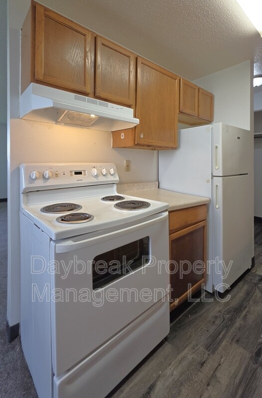 Photo - 2408 3rd Ave N