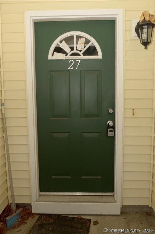 Photo - 527 W Thames St Unidad 27