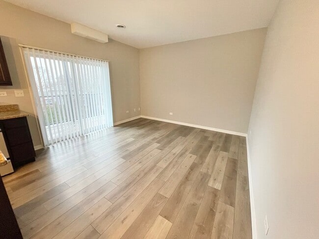 Photo - 811 E Main St Unit 3D