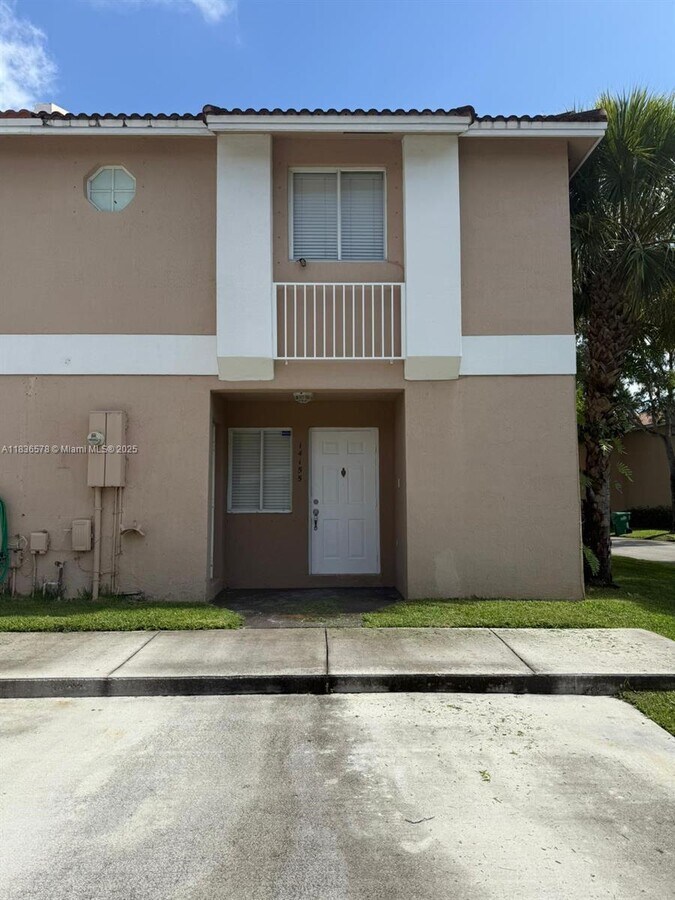 Photo - 14155 SW 179th Terrace Casa Adosada