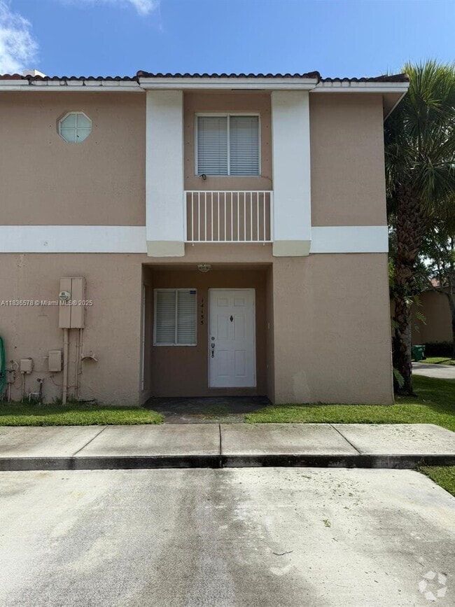 Building Photo - 14155 SW 179th Terrace Rental