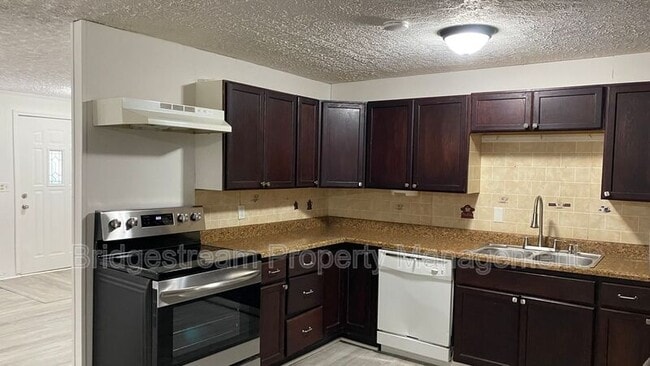 Photo - 6116 Rosebury Dr