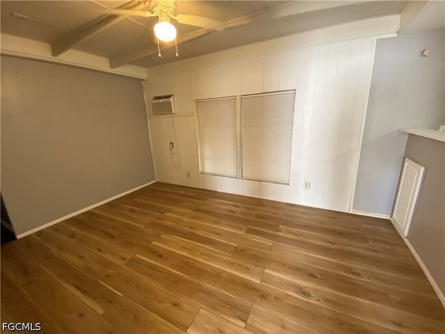 Photo - 2210 Cantor Ln