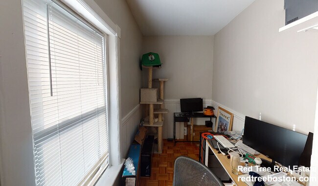 Photo - 904 Massachusetts Ave Unit 8