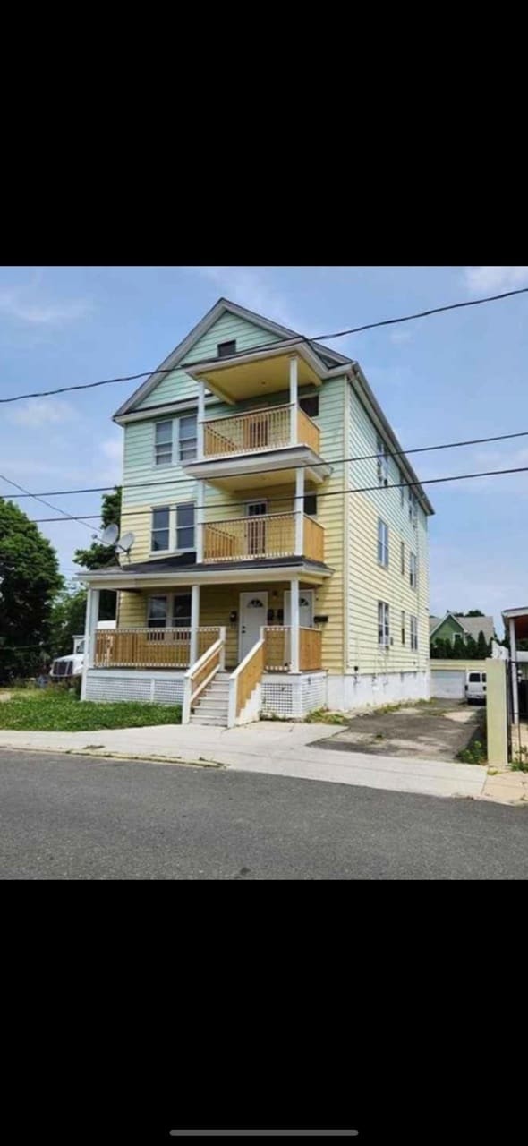 Photo - 15 Willard St Unit 17 Willard Street 3rd flr