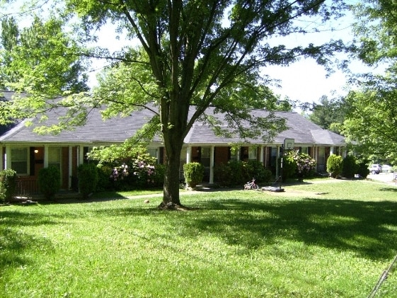 Terrace Court & Raleigh Manor Apartments - Terrace Court Apartments