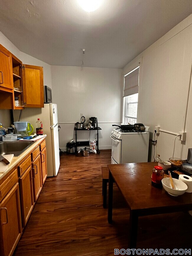 Photo - 1630 Commonwealth Ave Unit 18