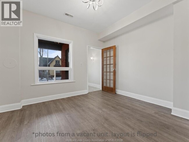 Photo - 223 Gladstone Ave