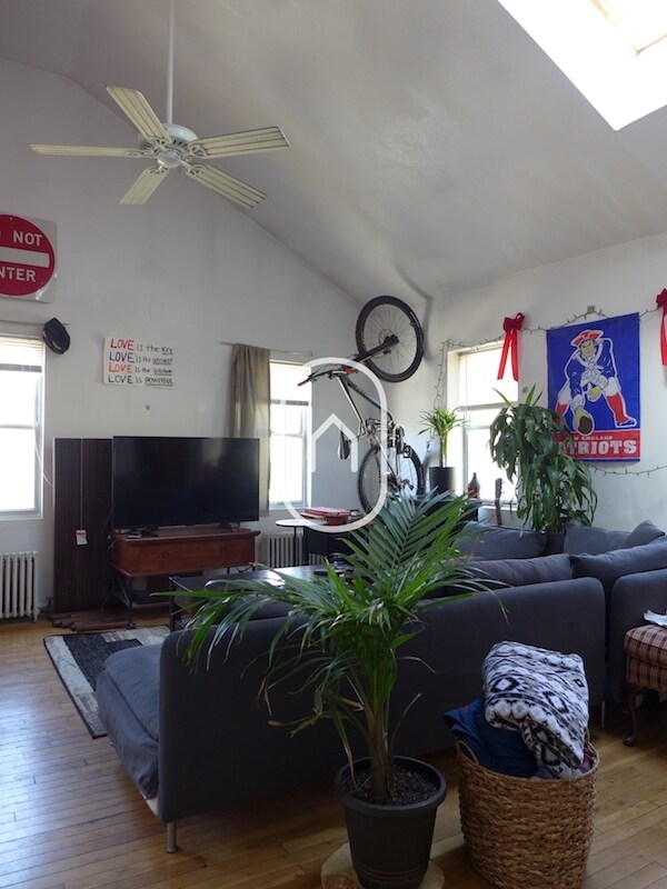 Photo - 21 Shannon St