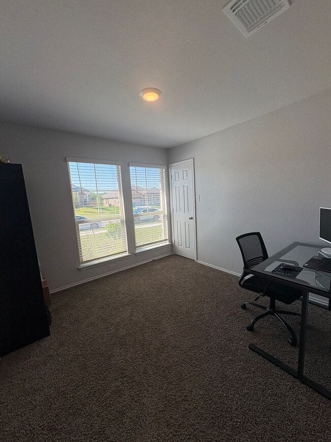 Photo - 3 Bedroom 2 Bath Home in Harker Heights