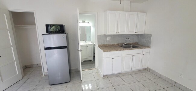 403 N 19th Ave