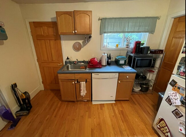Photo - 19 Bay St