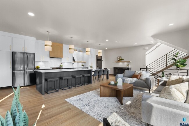 Photo - 2807 S Terry Ave