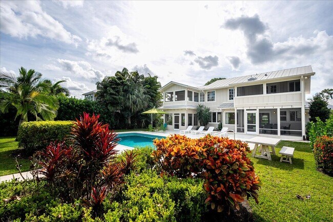 1947 NW Palmetto Terrace