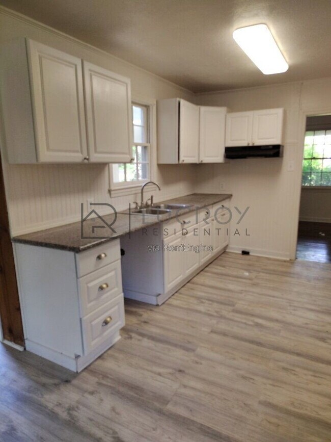 Photo - 1905 Alta Woods Blvd