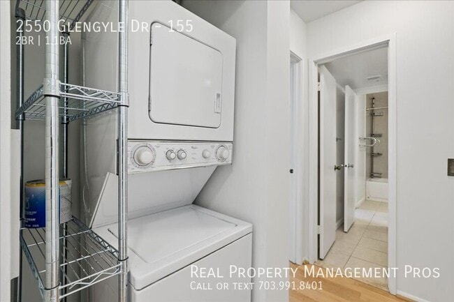 Building Photo - 2550 Glengyle Dr Unit 155