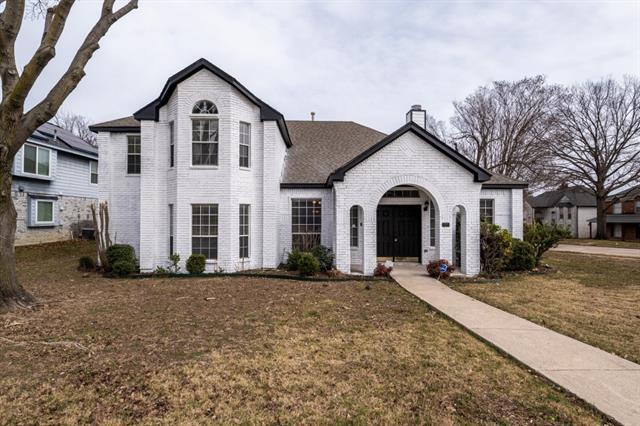 Building Photo - 811 Fall Dr