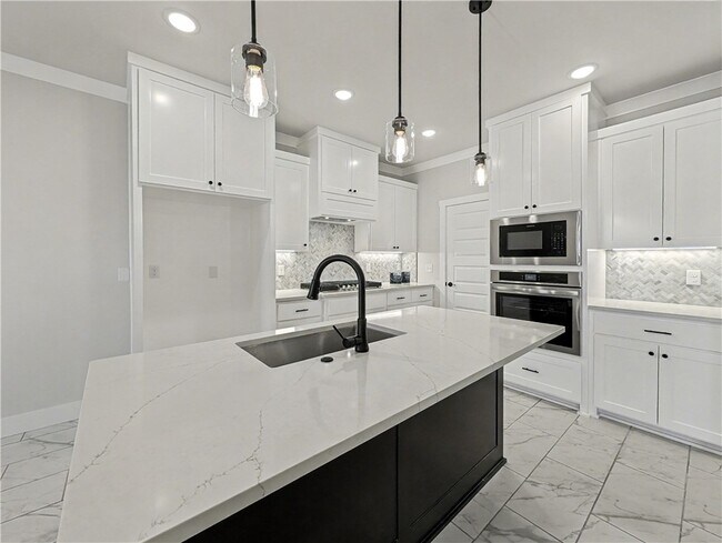 Photo - 6906 SW Basswood Ave