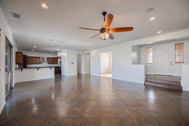 Photo - 12746 W Colter St