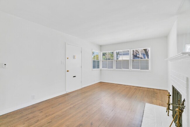 sala de entrada principal - 2935 Westwood Blvd