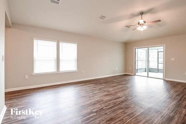 Photo - 242 Santorini Ct