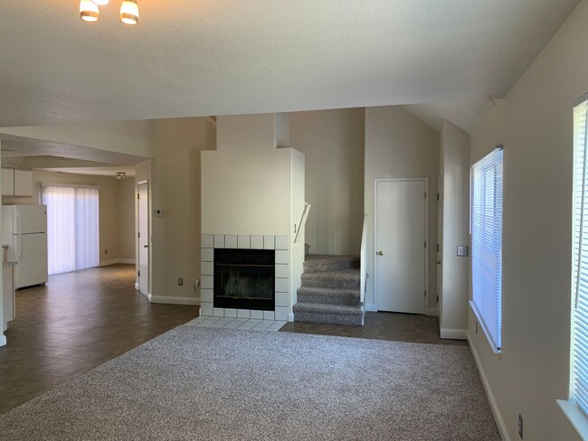 Photo - Great home near Shopping Centers!