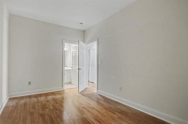 Photo - BEAUTIFUL 3BD, 2BA condo in World Tour