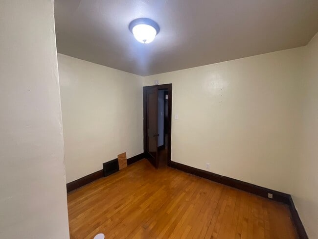 Photo - 1119 S 86th St Unit 1119 S 86th St