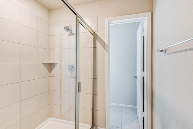 Photo - 11938 Amber Oak Wy