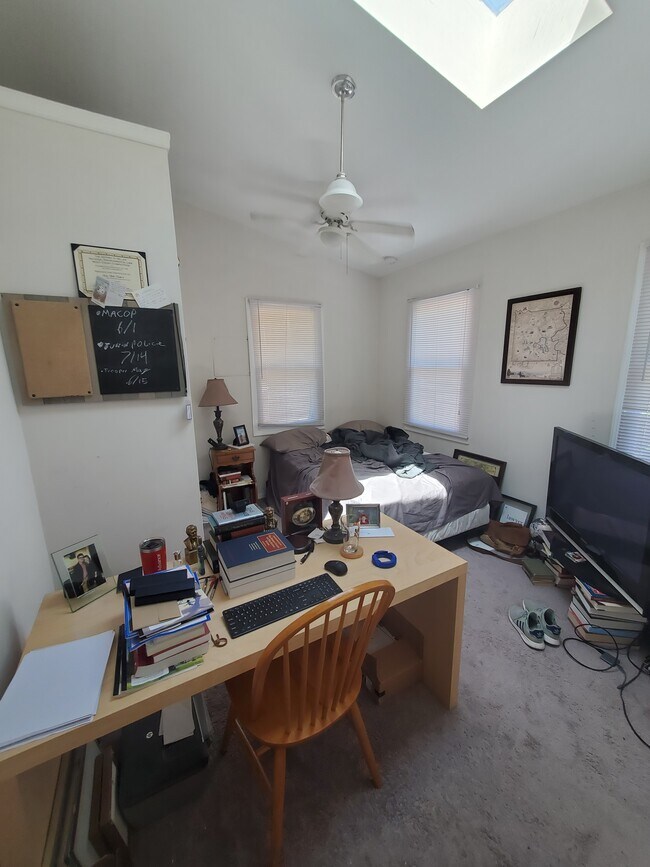 Photo - 4315 River Rd NW Unit Apt 5