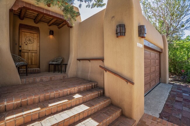 Photo - Gorgeous Northside Santa Fe Home