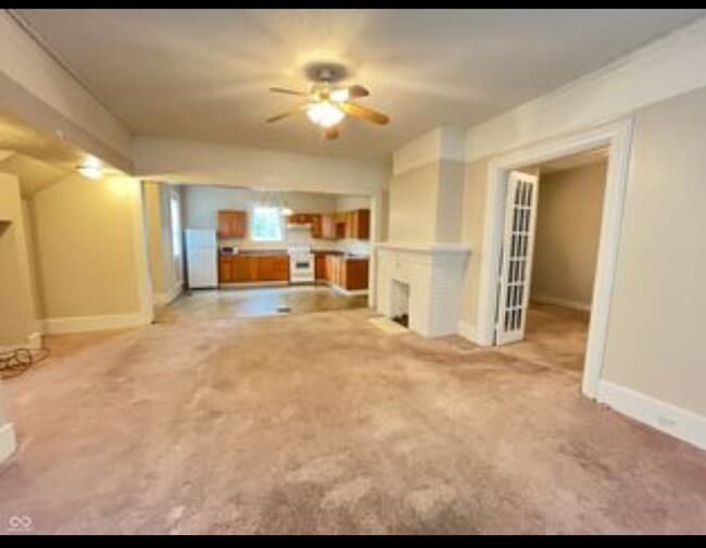 Photo - 820 W 7th St Unit Apt A