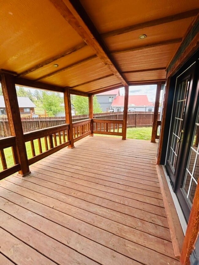 Photo - 3 Bed / 2 Bath Mountain Home for Rent – Near National Forest & Lake Hatcher