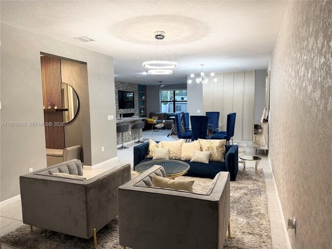 Photo - 445 NW 36th Ave