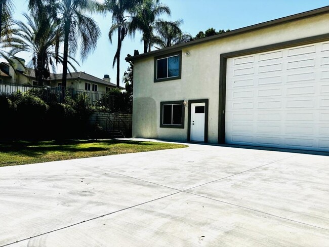 Photo - 16875 Orangecrest Ct