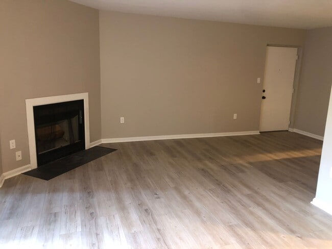 Photo - 2-bedroom 2 full bath condo in Glen Burnie