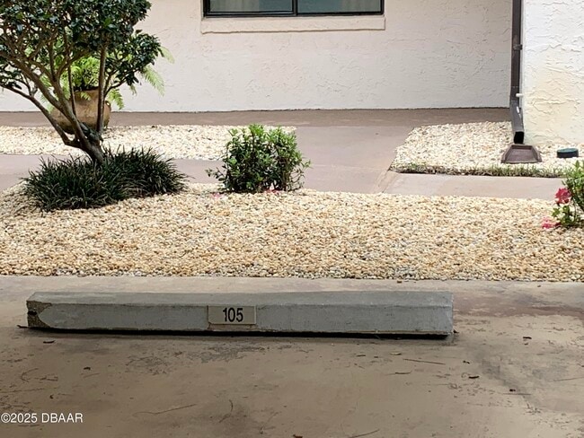 Photo - 275 Indigo Dr Unit 105