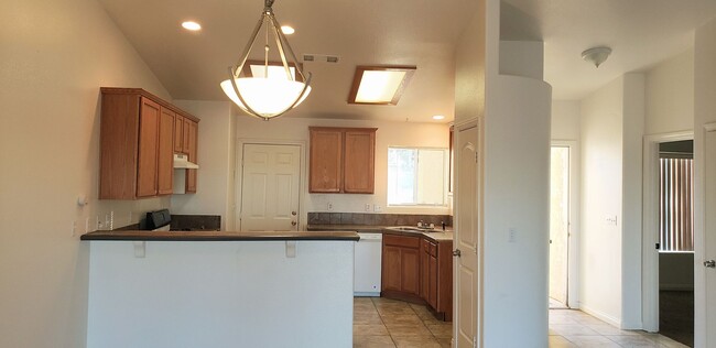 4 bed 2 bath home in Upper Friendly Hills ... - 4 bed 2 bath home in Upper Friendly Hills ...