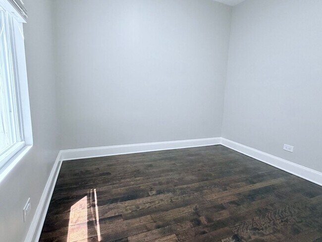 Photo - 3636 W Palmer St Unit 2