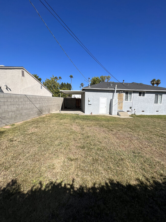 Photo - 7400 Midfield Ave