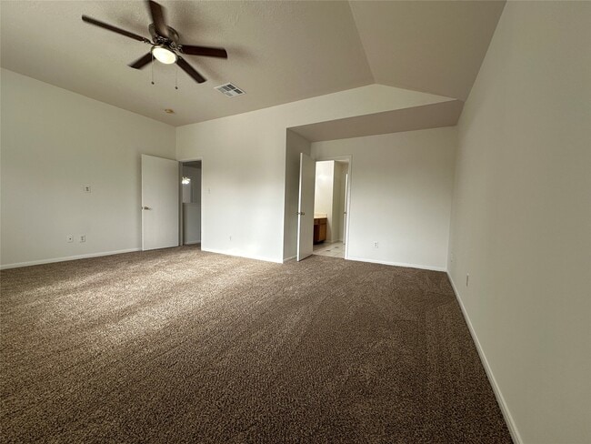 Building Photo - 16030 Clayton Green Dr