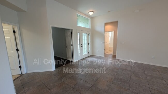 Photo - 17449 New Cross Cir