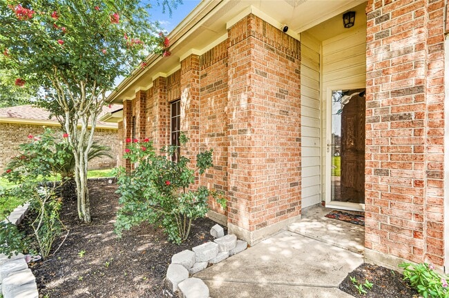 Photo - 13515 Gospel Way