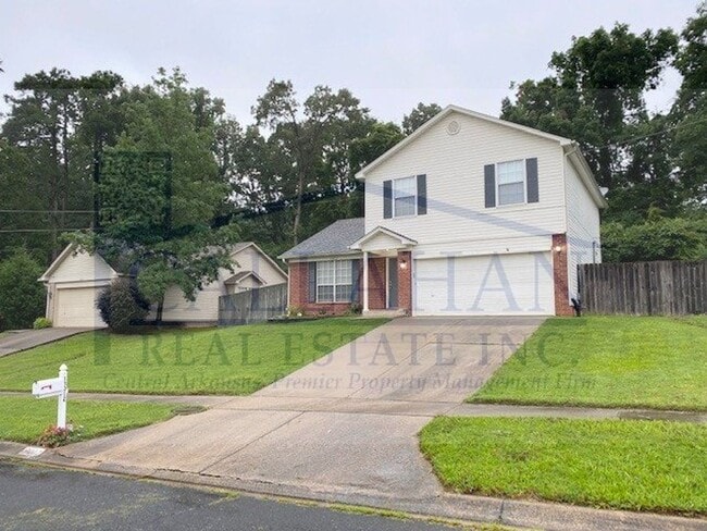 Building Photo - West LR Home