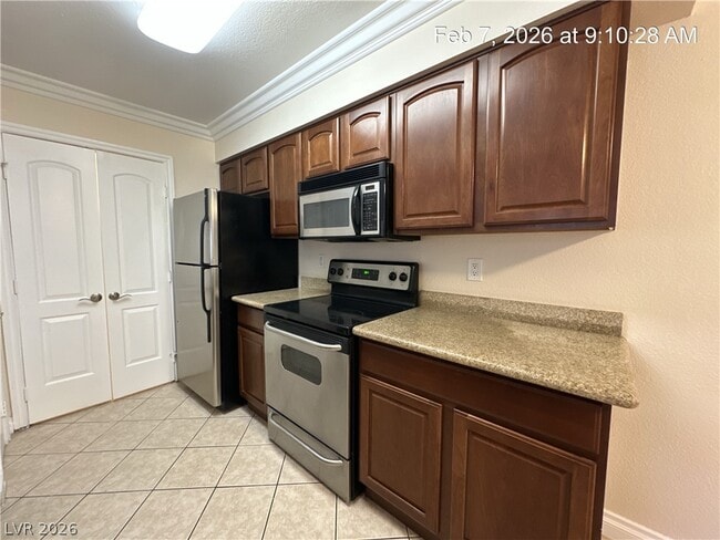 Photo - 1150 N Buffalo Dr Unit 1012