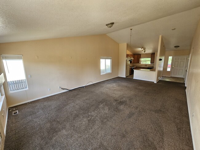 Photo - 5723 Prairie Cir