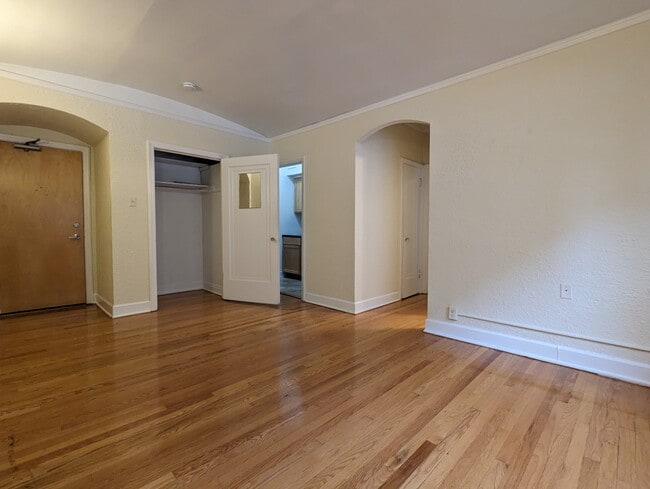 Photo - 537 W Arlington Pl Unit 536-304