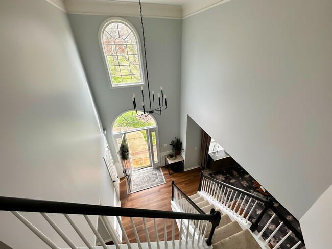 Photo - **UPDATED BRENTWOOD HOME THAT DOESN'T FEEL LIKE A RENTAL**