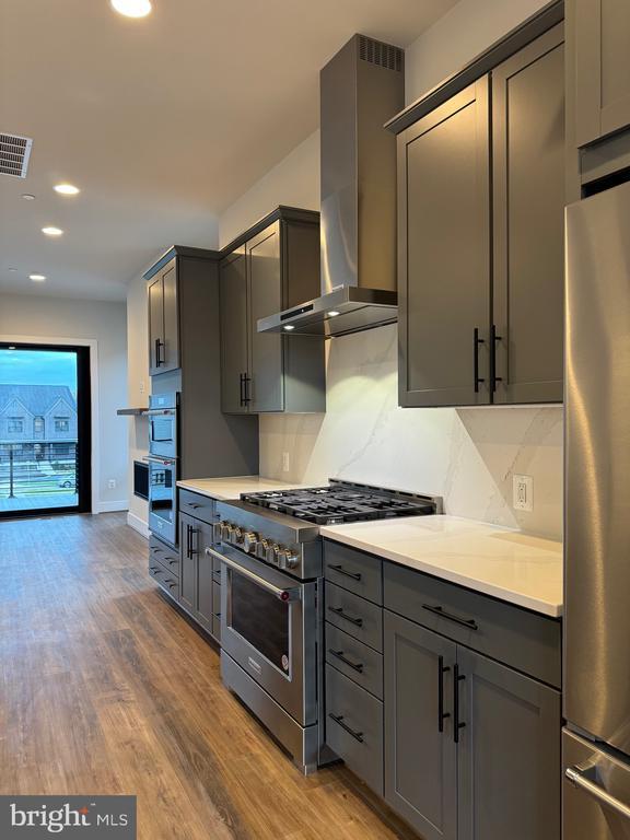 Photo - 9779 Azure Aly