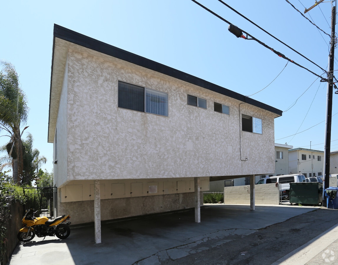 Photo - 12031 Pacific Ave